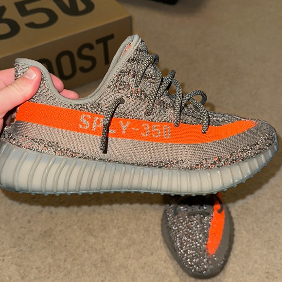 Yeezy 350 V2 Beluga
